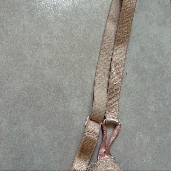 Elegant Lace Underwire Bra - Tan - Picture 5 of 10